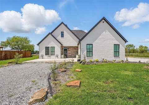 6200 County Road 593, Nevada, TX 75173