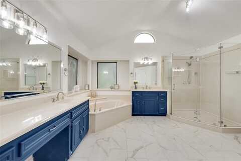 913 Vince Lane, DeSoto, TX 75115