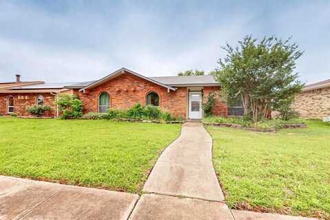 5005 Shannon Drive, The Colony, TX 75056