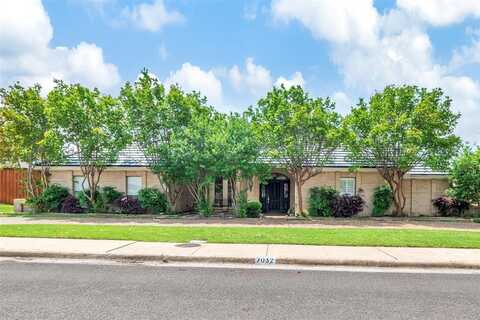 7032 Bremerton Drive, Dallas, TX 75252