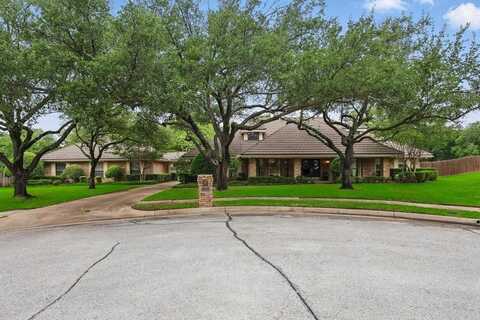 1700 Hampton Court, Bedford, TX 76021