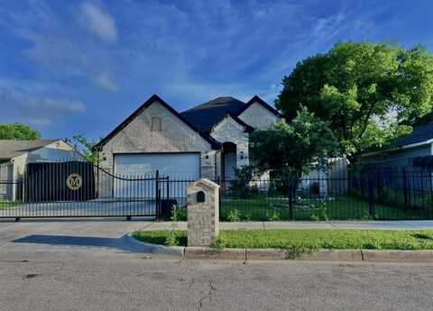 2512 Highcrest Avenue, Fort Worth, TX 76111