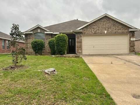 2815 Oak Crest Drive, Grand Prairie, TX 75052