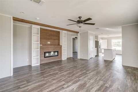 4417 County Road 423, Grandview, TX 76050