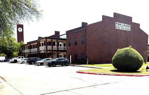 329 Oaks Trail, Garland, TX 75043