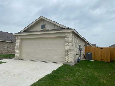 1032 Cencerro Drive, Fort Worth, TX 76052