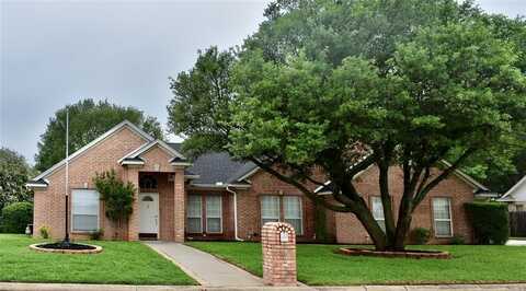1111 Nortman Drive, Gainesville, TX 76240
