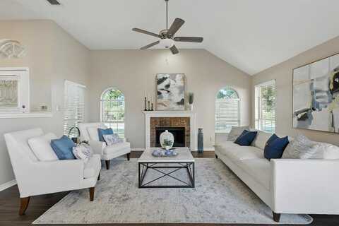 2909 Micarta Drive, Plano, TX 75025