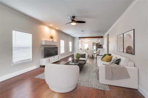 708 S Willomet Avenue, Dallas, TX 75208