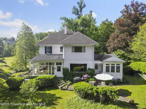 218 Weatherby Street, Dalton, PA 18414