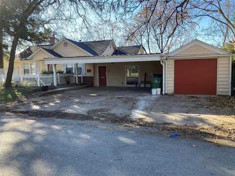 1211 Erie Street, Carrollton, TX 75006