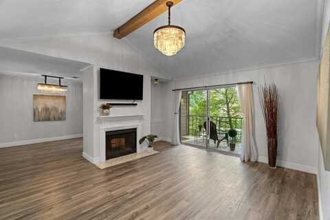 5300 Keller Springs Road, Dallas, TX 75248