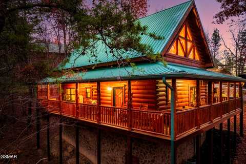 2017 Smoky Cove Road, Sevierville, TN 37876