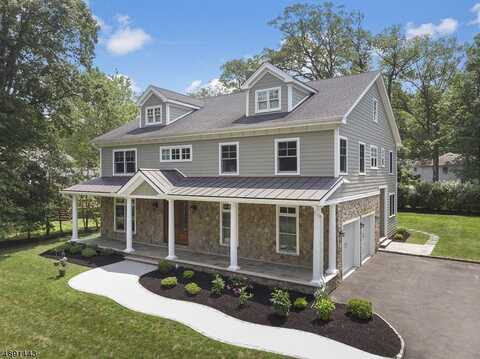 7 Chaucer Rd, Millburn, NJ 07078