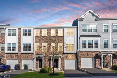 406 Saratoga Ct, Branchburg Twp., NJ 08876