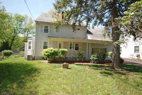 29 Olcott St, Franklin, NJ 08873