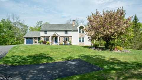 19 Crest Rd, Wantage, NJ 07461
