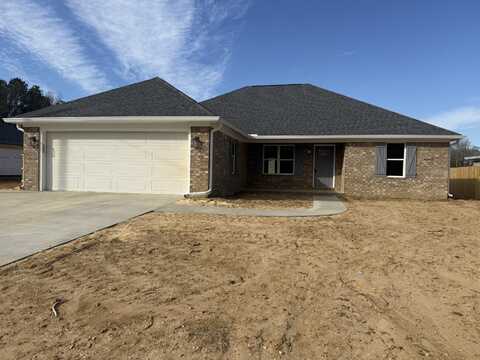 35 Cheryl Dr, Columbus, MS 39702