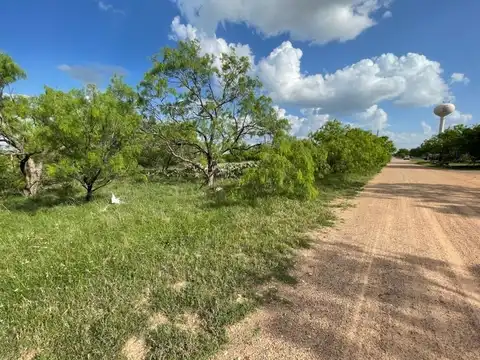 631 Avenue H, Anson, TX 79501