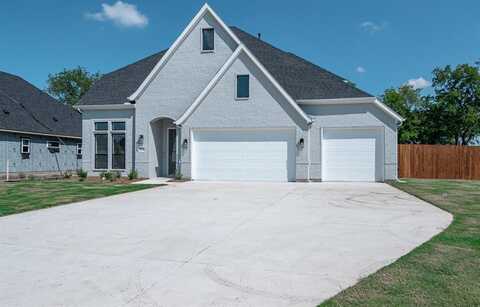 1016 Whisper Willows Drive, Fort Worth, TX 76052