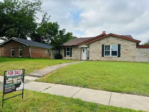 2713 Charter Oak Drive, Plano, TX 75074