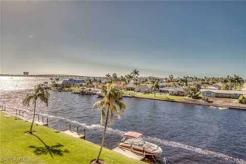 4260 SE 20th Place, Cape Coral, FL 33904