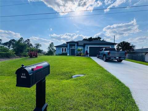 52 Unice Avenue S, Lehigh Acres, FL 33976