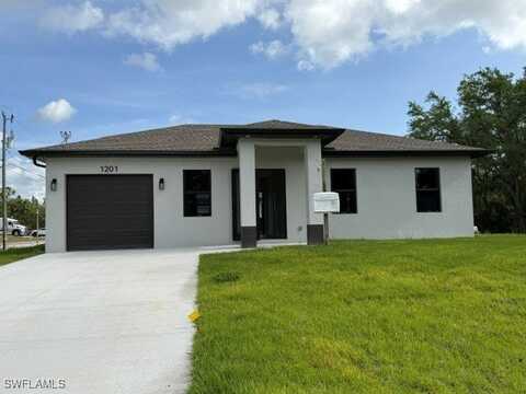 1201 E 7th Street, Lehigh Acres, FL 33972