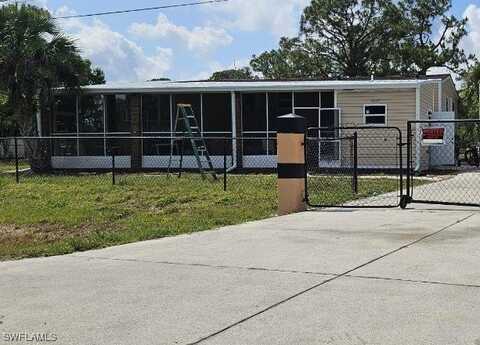 2425 Case Lane, North Fort Myers, FL 33917