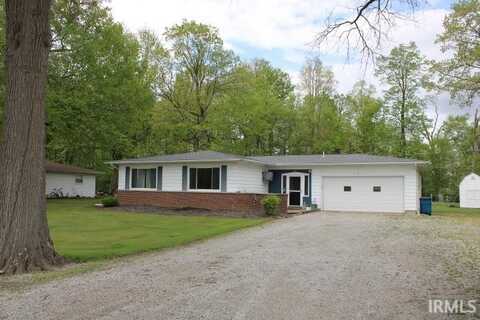 7215 Monroeville Road, Hoagland, IN 46745