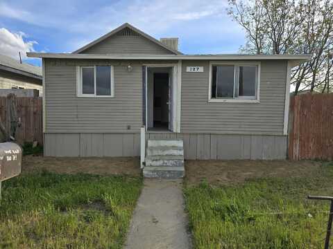 127 North Street, Taft, CA 93268