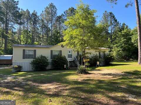 166 Pebble Hills, Cochran, GA 31014