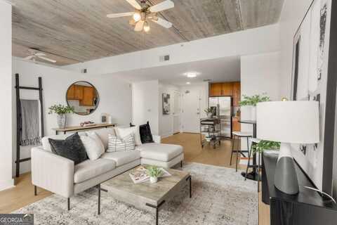563 Memorial, Atlanta, GA 30312