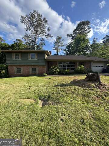 202 Hillandale, Griffin, GA 30224