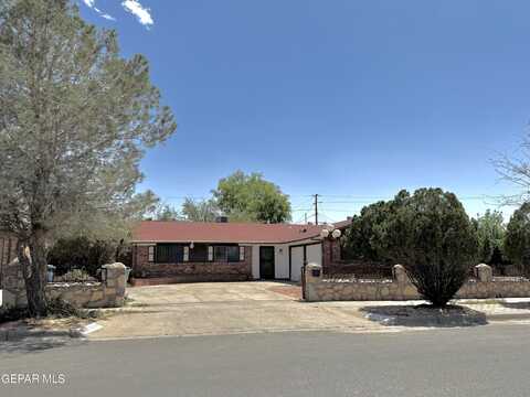 10304 BLACKWOOD Avenue, El Paso, TX 79925