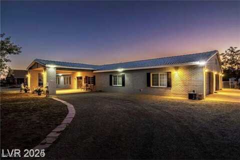 3950 Oakridge Avenue, Pahrump, NV 89048