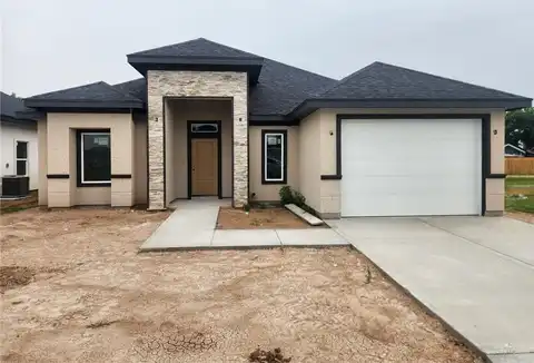 1111 E Boxwood Street, San Juan, TX 75616