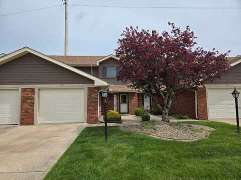 8323 Fairbanks Street, Crown Point, IN 46307