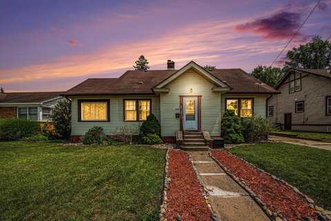 2244 Collingwood Avenue SW, Wyoming, MI 49519