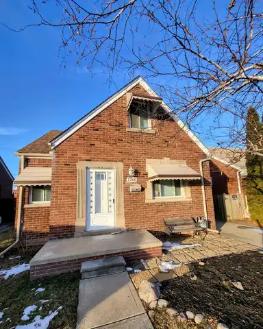 1760 Elm Street, Wyandotte, MI 48192