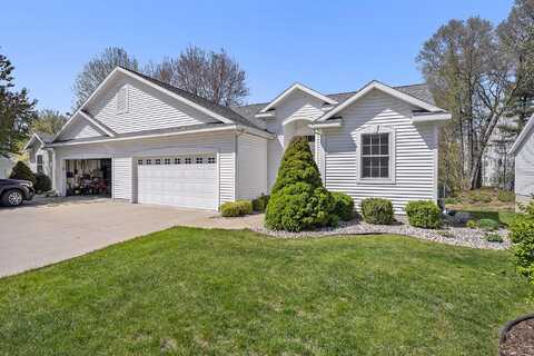 124 Stone Gate Court, Spring Lake, MI 49456
