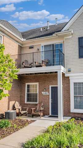 1102 Rial Lake Drive, Howell, MI 48843