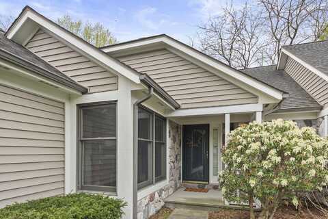 2448 Shoreham Highlands Drive, Saint Joseph, MI 49085