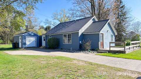 3266 Holton Road, Twin Lake, MI 49457