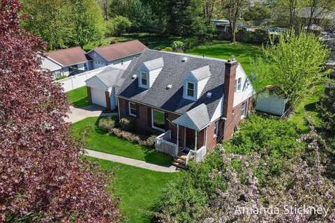 1630 Derbyshire Street SE, Grand Rapids, MI 49508