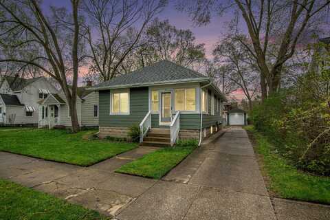 316 W 20th Street, Holland, MI 49423