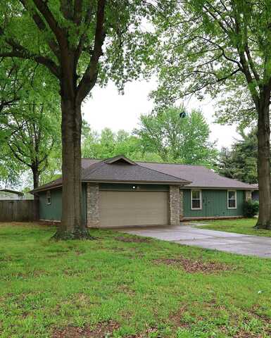 4510 S Ridgecrest Drive, Springfield, MO 65810