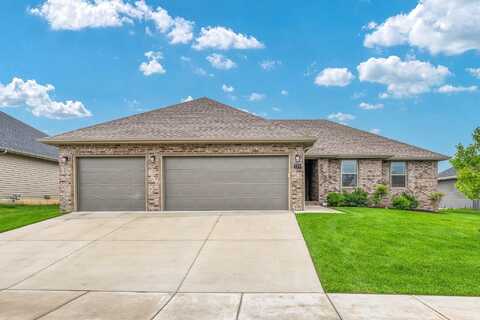 724 E Penzance Circle, Nixa, MO 65714