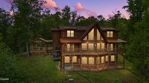 2631 Sawmill Branch Drive, Sevierville, TN 37862