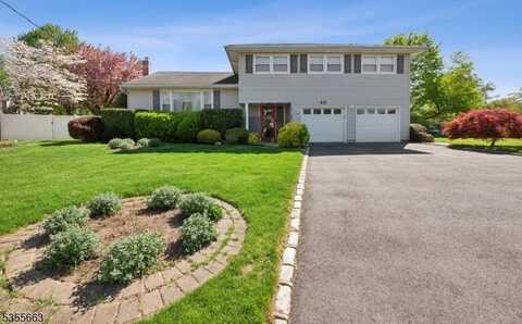 40 Gail Ct, Springfield, NJ 07081